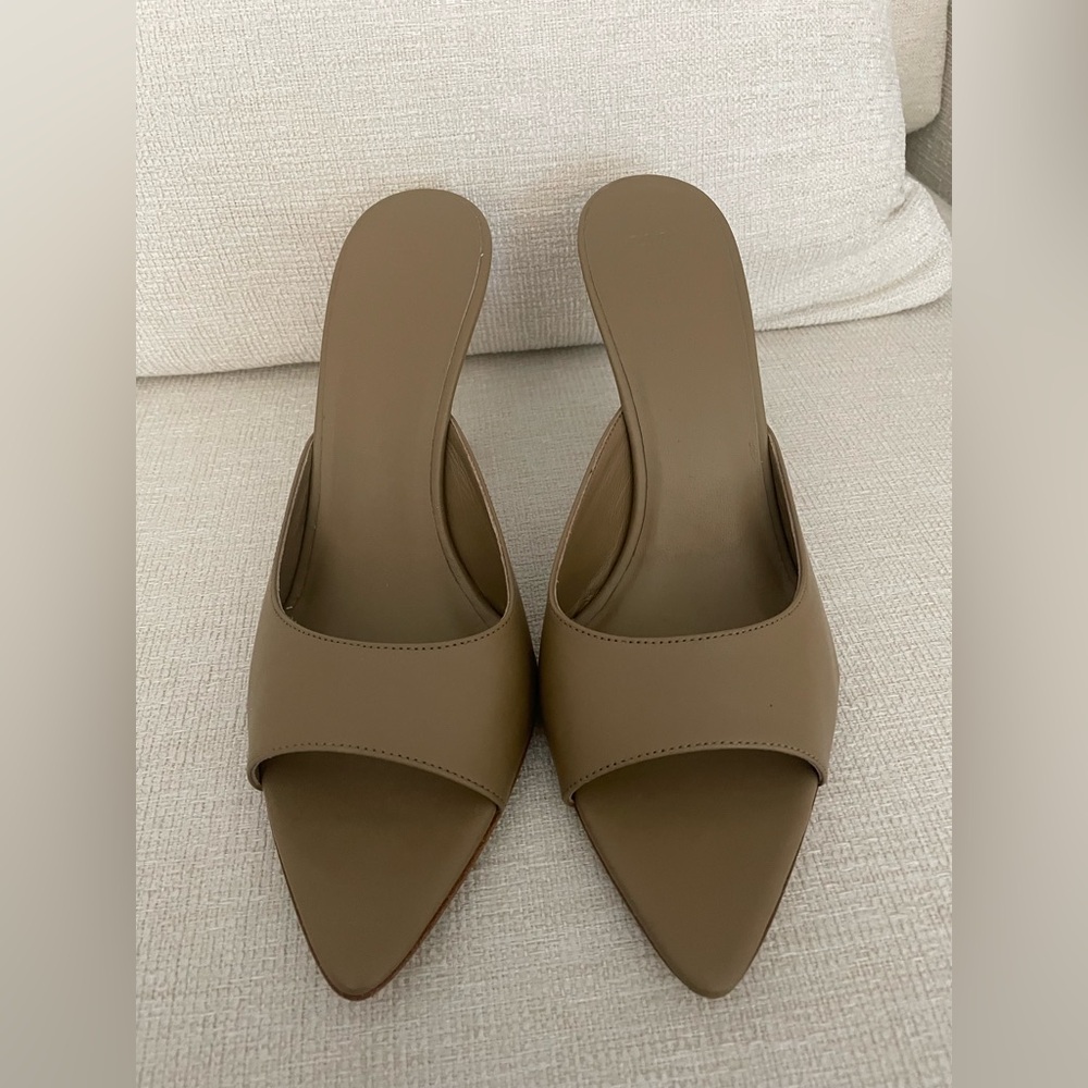 Gia Borghini Women's Tan Mules